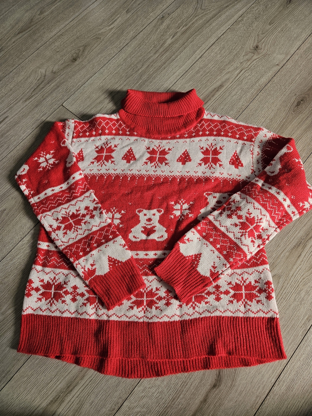 Ardene Red White Holiday Fair Isle Bear Knit Turtleneck Sweater Size M